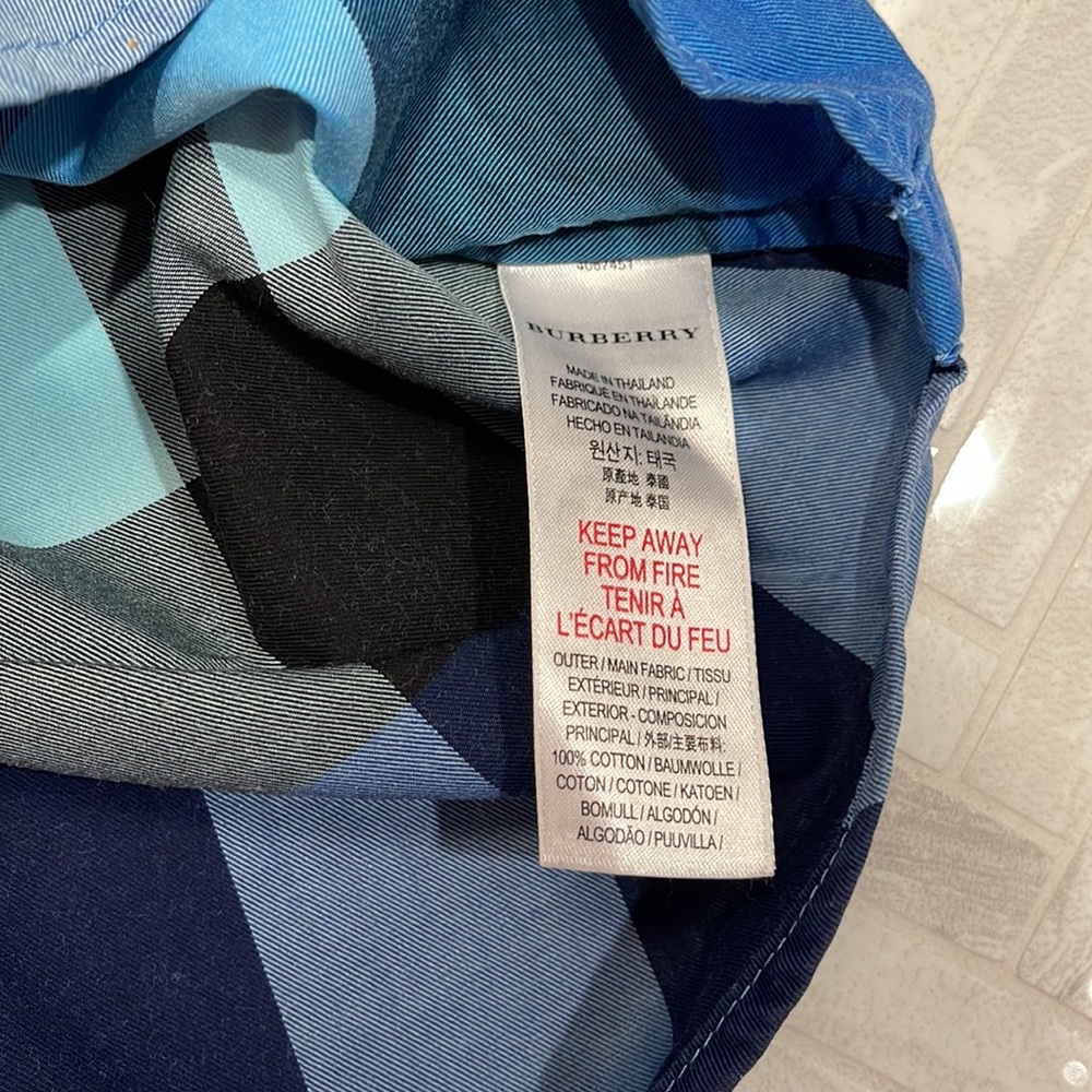 Burberry Blue plaid polo shirt, boys size 3 - Picture 6 of 7